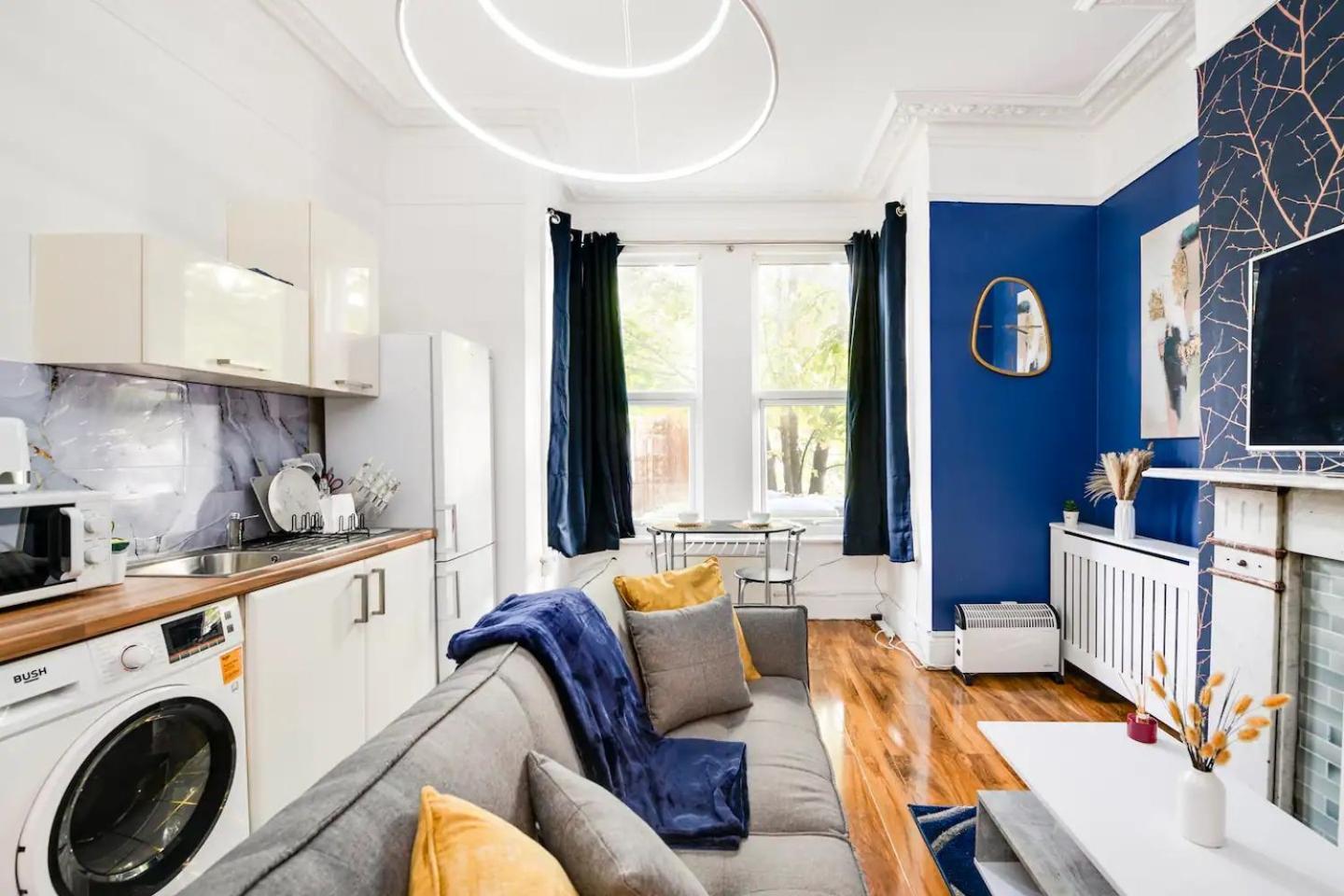 Spring Offer! Cozy 1-bedroom In Centre *