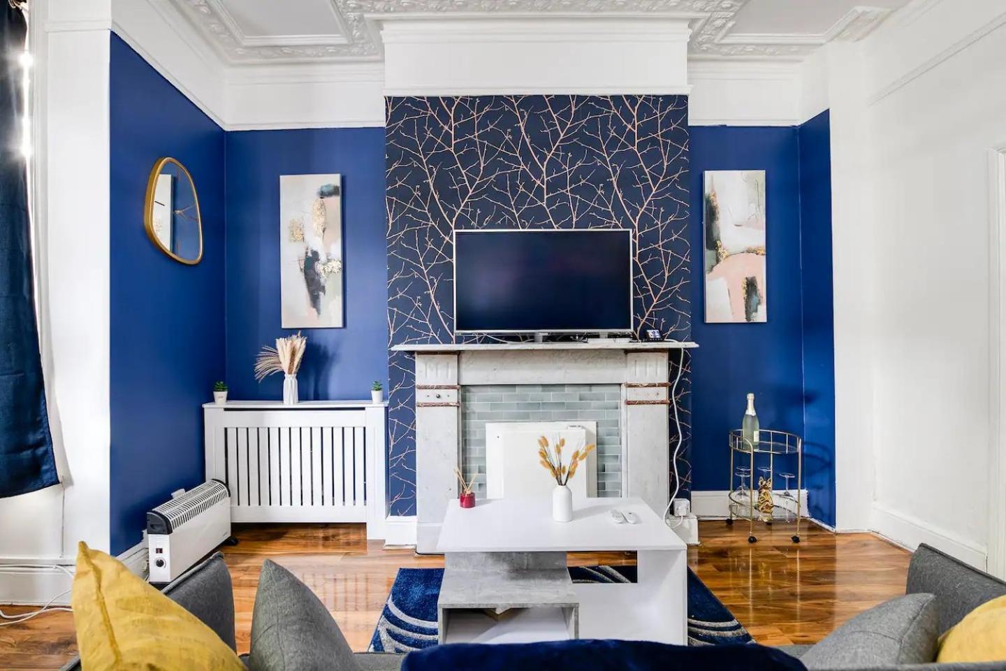 Spring Offer! Cozy 1-bedroom In Centre *